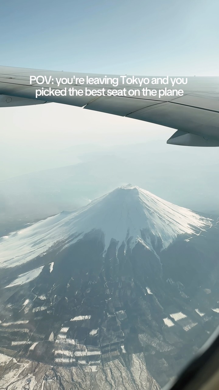 Have you ever seen Mount Fuji from a plane? ✈️ 

I keep rewatching my own video because it looks so incredible 🥹

[Mount Fuji from above, Japan travel, best view of #mountfuji]